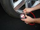 Tư vấn lái xe an toàn - Kỹ năng kiểm tra áp suất lốp cần biết