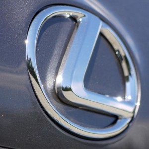 Lexus thương hiệu ô tô tin cậy đứng đầu thế giới